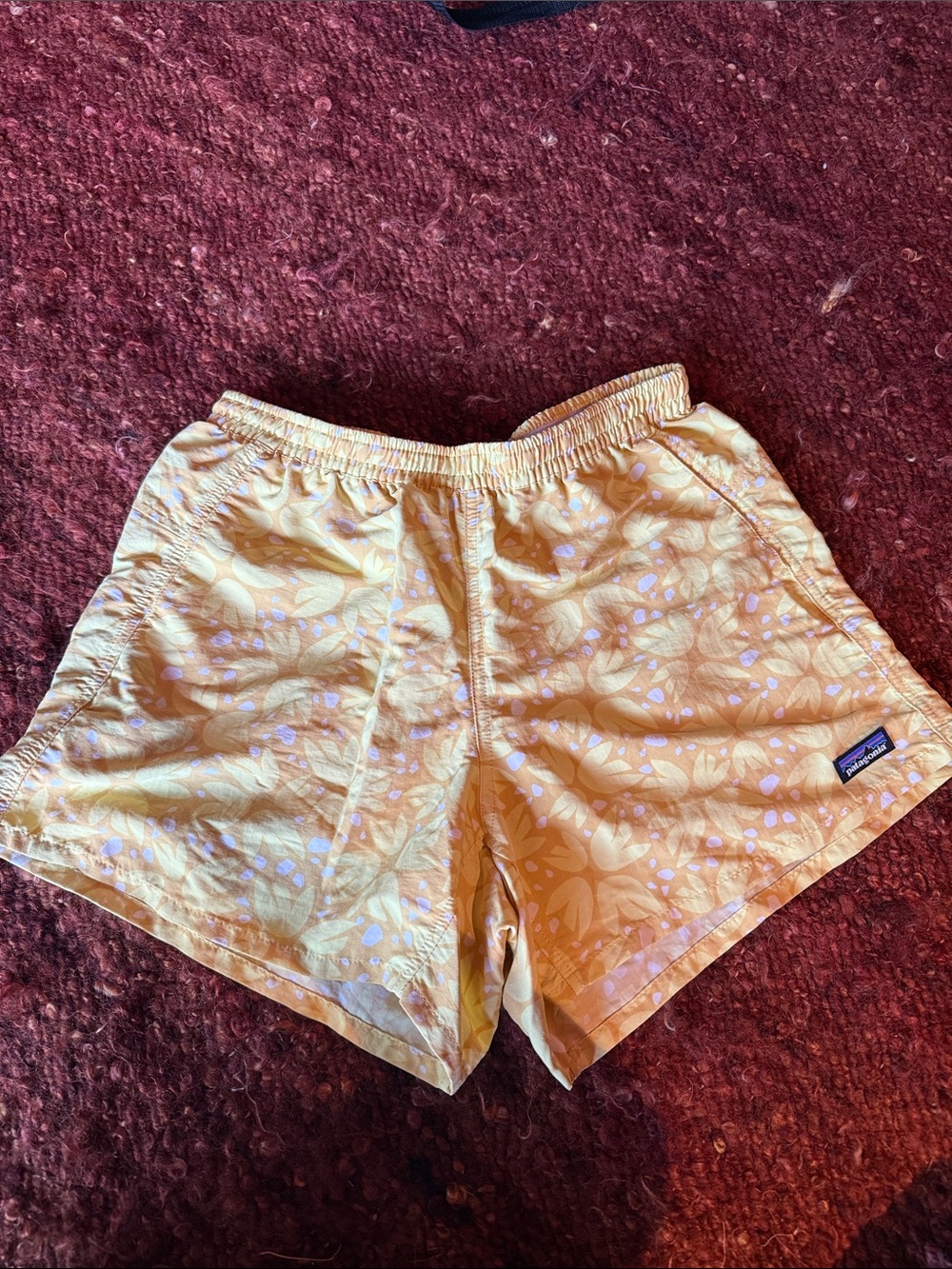 Patagonia Women’s Light Yellow Floral Elastic-Waist Shorts